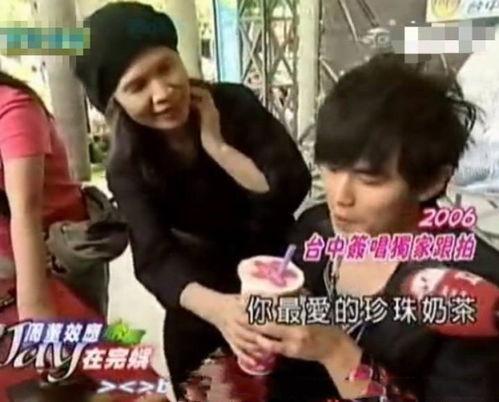 街头采访爆料偷奶茶视频,网友热议道德底线